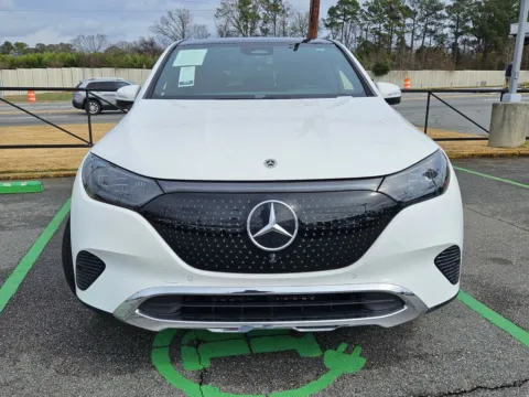 Photos of 2024 Mercedes-Benz EQE 350 SUV for sale in Carrollton, GA at Carrollton Hyundai