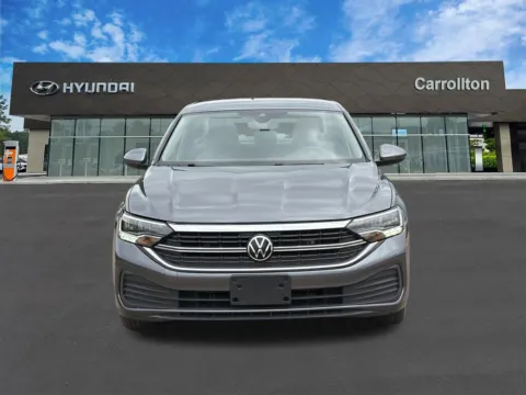 Photos of 2024 Volkswagen Jetta 1.5T SE for sale in Carrollton, GA at Carrollton Hyundai