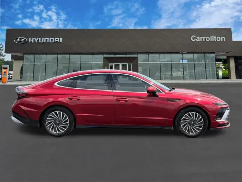 More photos of 2025 Hyundai Sonata Hybrid SEL at Carrollton Hyundai, GA