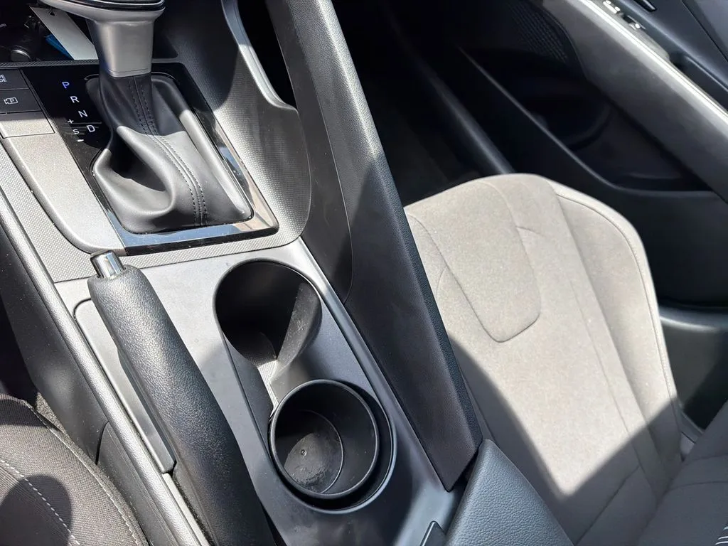 2026 Hyundai Elantra SEL Sport - Photo 33
