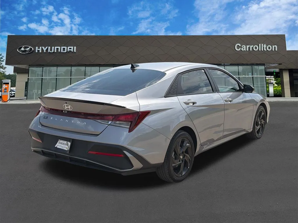 2026 Hyundai Elantra SEL Sport - Photo 5