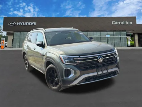 Green 2025 Volkswagen Atlas 2.0T Peak Edition for sale in Carrollton, GA