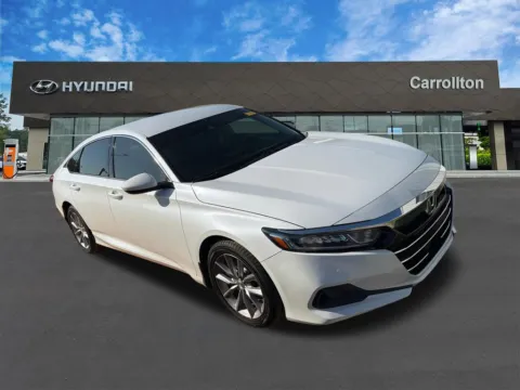 More photos of 2022 Honda Accord LX at Carrollton Hyundai, GA