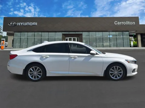 More photos of 2022 Honda Accord LX at Carrollton Hyundai, GA