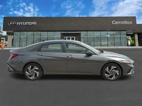 More photos of 2025 Hyundai Elantra SEL Sport at Carrollton Hyundai, GA