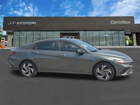 More photos of 2025 Hyundai Elantra SEL Sport at Carrollton Hyundai, GA