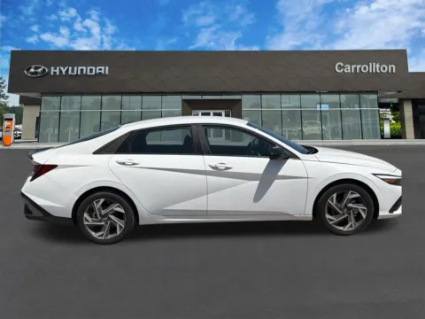 More photos of 2025 Hyundai Elantra SEL Sport at Carrollton Hyundai, GA