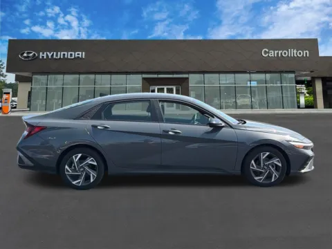 More photos of 2025 Hyundai Elantra SEL Sport at Carrollton Hyundai, GA