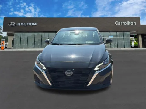 Photos of 2025 Nissan Altima 2.5 SV for sale in Carrollton, GA at Carrollton Hyundai
