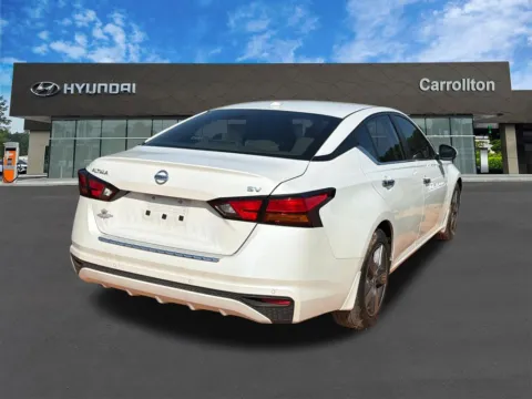 More photos of 2022 Nissan Altima 2.5 SV at Carrollton Hyundai, GA