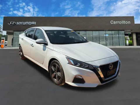 Another view of 2022 Nissan Altima 2.5 SV for sale in Carrollton, GA at Carrollton Hyundai
