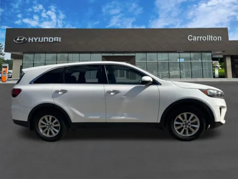 More photos of 2019 Kia Sorento LX at Carrollton Hyundai, GA