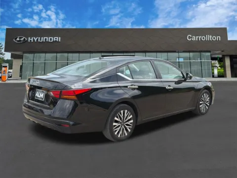 More photos of 2025 Nissan Altima 2.5 SV at Carrollton Hyundai, GA