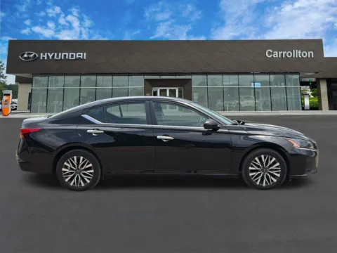 More photos of 2025 Nissan Altima 2.5 SV at Carrollton Hyundai, GA