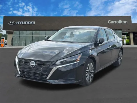 Black 2025 Nissan Altima 2.5 SV for sale in Carrollton, GA