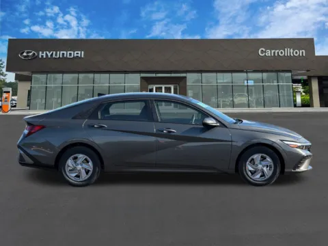 More photos of 2026 Hyundai Elantra SE at Carrollton Hyundai, GA