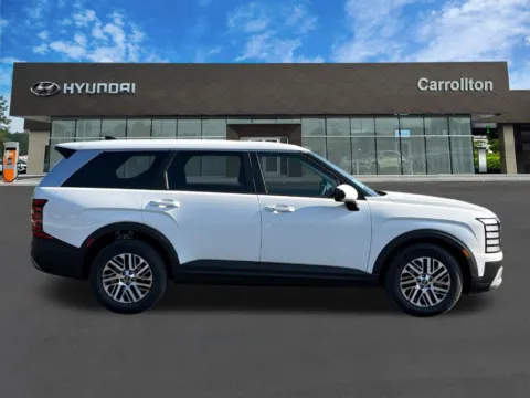 More photos of 2027 Hyundai Palisade SE at Carrollton Hyundai, GA