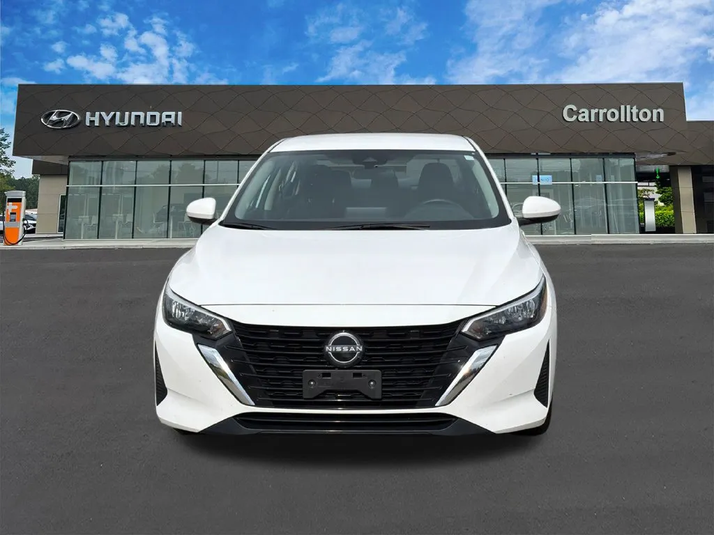 Used 2024 Nissan Sentra SV with VIN 3N1AB8CVXRY370527 for sale in Lumberton, NC