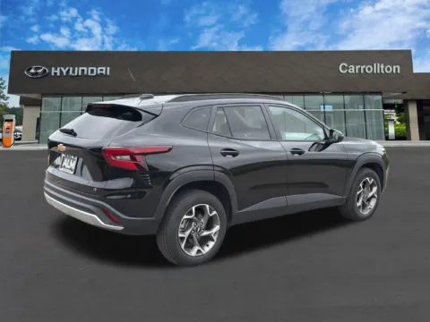 More photos of 2025 Chevrolet Trax LT at Carrollton Hyundai, GA