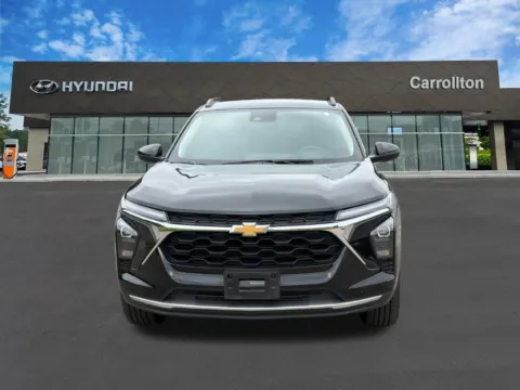 Photos of 2025 Chevrolet Trax LT for sale in Carrollton, GA at Carrollton Hyundai