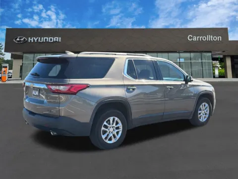 More photos of 2020 Chevrolet Traverse LT at Carrollton Hyundai, GA