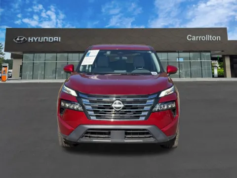 Photos of 2025 Nissan Rogue SV for sale in Carrollton, GA at Carrollton Hyundai