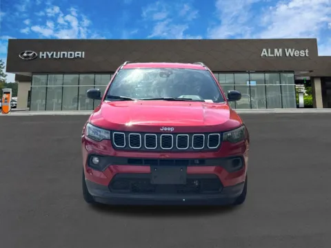 Photos of 2025 Jeep Compass Latitude for sale in Carrollton, GA at Carrollton Hyundai