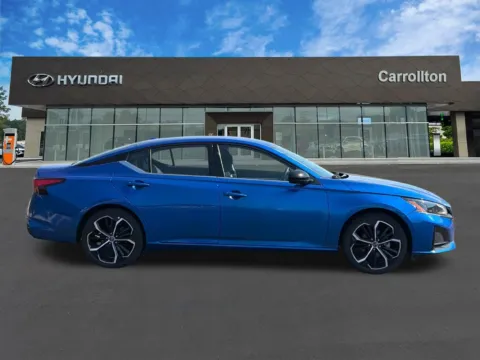 More photos of 2025 Nissan Altima 2.5 SR at Carrollton Hyundai, GA