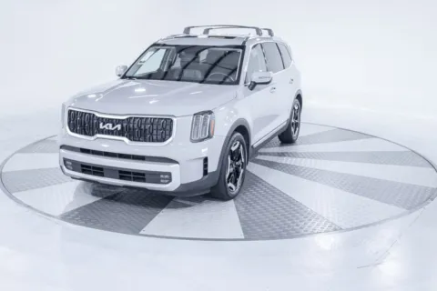 Photos of 2024 Kia Telluride EX for sale in Carrollton, GA at Carrollton Hyundai