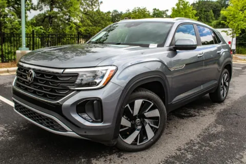 Gray 2024 Volkswagen Atlas Cross Sport 2.0T SE w/Technology for sale in Carrollton, GA