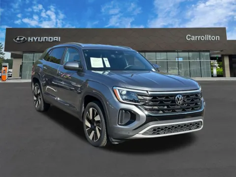 Another view of 2024 Volkswagen Atlas Cross Sport 2.0T SE w/Technology for sale in Carrollton, GA at Carrollton Hyundai