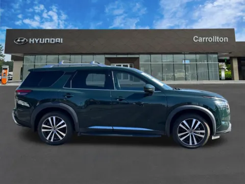 More photos of 2024 Nissan Pathfinder Platinum at Carrollton Hyundai, GA
