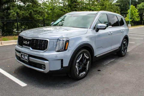 Photos of 2023 Kia Telluride for sale in Carrollton, GA at Carrollton Hyundai