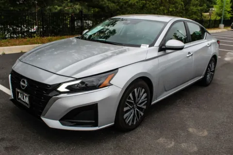 Photos of 2023 Nissan Altima 2.5 SV for sale in Carrollton, GA at Carrollton Hyundai