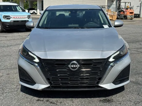 Photos of 2023 Nissan Altima 2.5 SV for sale in Carrollton, GA at Carrollton Hyundai