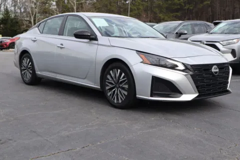 More photos of 2023 Nissan Altima 2.5 SV at Carrollton Hyundai, GA