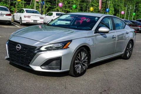 Photos of 2023 Nissan Altima 2.5 SV for sale in Carrollton, GA at Carrollton Hyundai