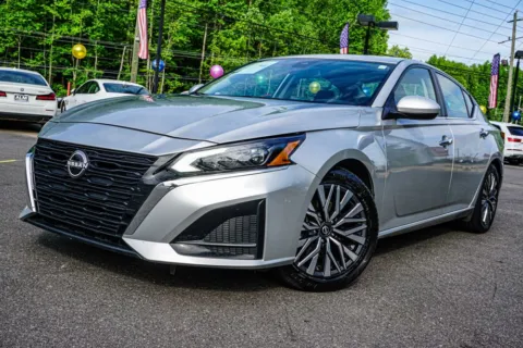 Silver 2023 Nissan Altima 2.5 SV for sale in Carrollton, GA
