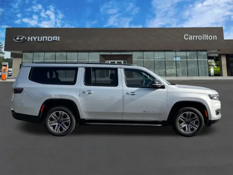 More photos of 2023 Jeep Wagoneer L Series II at Carrollton Hyundai, GA