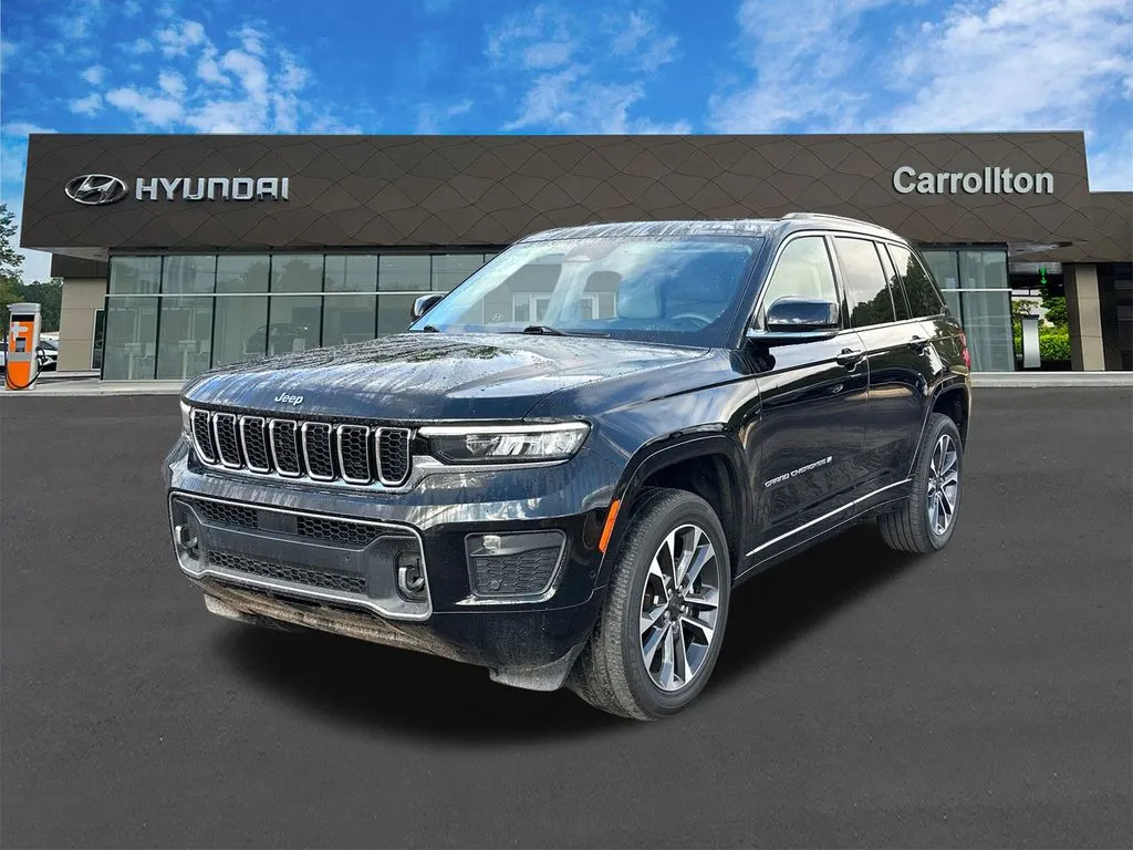 Black 2023 Jeep Grand Cherokee Overland for sale in Carrollton, GA