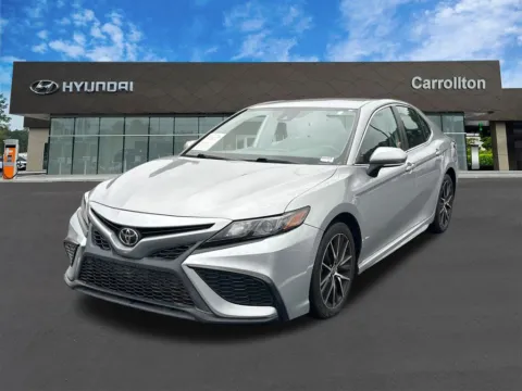 Silver 2022 Toyota Camry SE for sale in Carrollton, GA