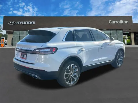 More photos of 2022 Lincoln Nautilus Reserve at Carrollton Hyundai, GA