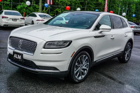 Photos of 2022 Lincoln Nautilus Reserve for sale in Carrollton, GA at Carrollton Hyundai