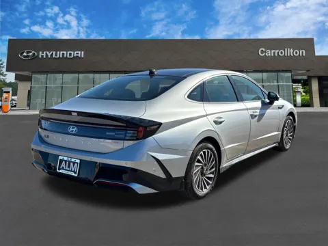 More photos of 2025 Hyundai Sonata Hybrid Limited at Carrollton Hyundai, GA