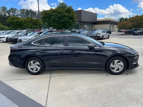 More photos of 2025 Hyundai Sonata SE at Carrollton Hyundai, GA