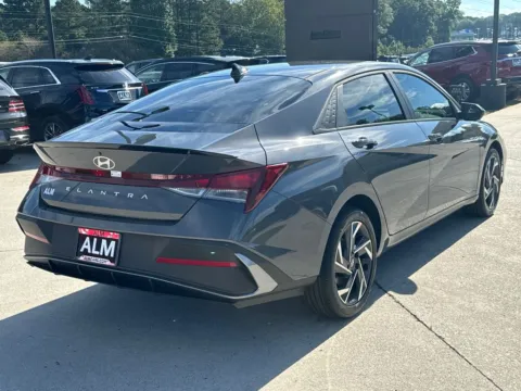 More photos of 2025 Hyundai Elantra SEL Sport at Carrollton Hyundai, GA