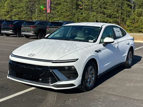 White 2025 Hyundai Sonata SE for sale in Carrollton, GA