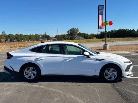 More photos of 2025 Hyundai Sonata SE at Carrollton Hyundai, GA