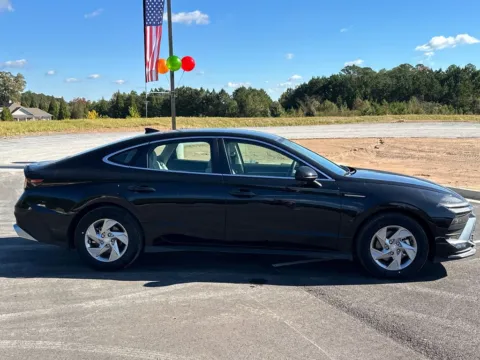 More photos of 2025 Hyundai Sonata SE at Carrollton Hyundai, GA