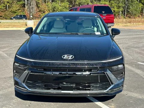 Photos of 2025 Hyundai Sonata SE for sale in Carrollton, GA at Carrollton Hyundai